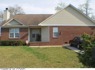 5223 Heather St, Hope Mills, NC 28348