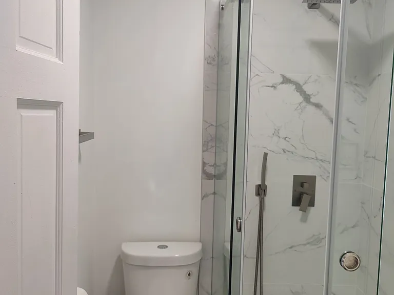 918 S 29th Ave #1 — Photo 3
