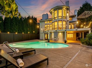 1585 Parkside Dr E, Seattle, WA 98112