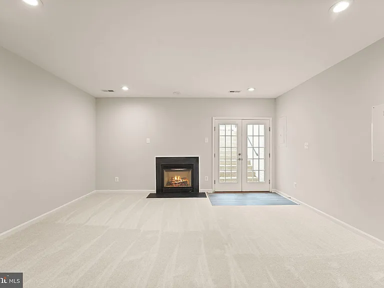 43620 Merchant Mill Ter — Photo 71