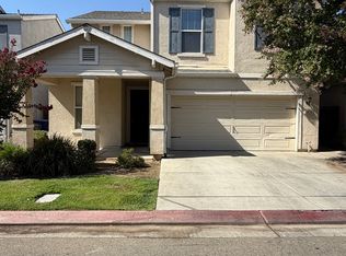 4674 W Javier Way, Fresno, CA 93722