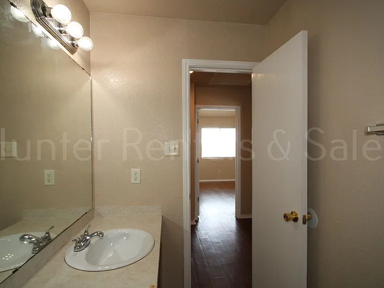 3904C Gus Dr — Photo 14