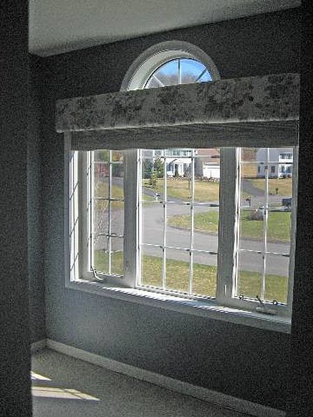 3rd image of 32 DUTCH MEADOWS Drive