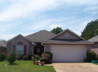 413 Twin Lks N, Clinton, MS 39056