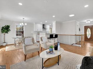 7217 Willow Oak Pl, Springfield, VA 22153