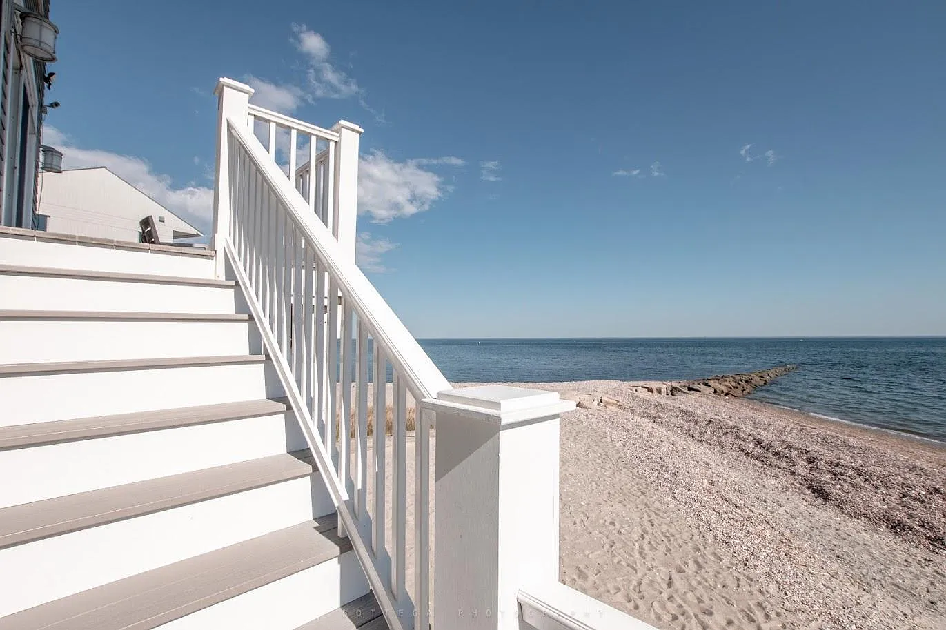 2123 Fairfield Beach Rd — Photo 4