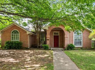 2311 Sherwood Dr, Ennis, TX 75119