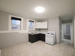 780 S 18th St #1, Newark, NJ 07103