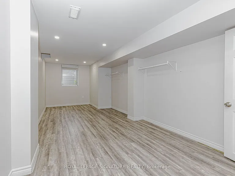 101 Hullrick Dr #BASMENT — Photo 16