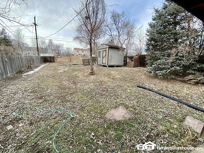 1263 Ames St — Photo 11