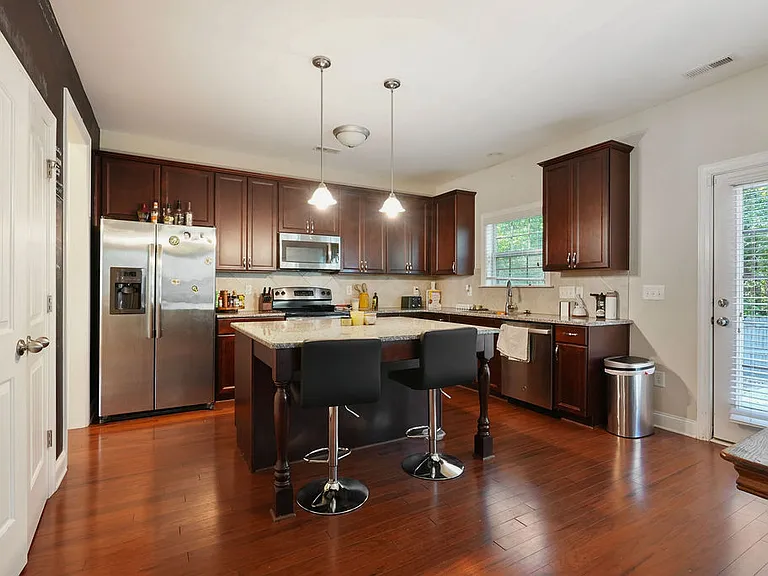 34 Coswell Ct — Photo 5