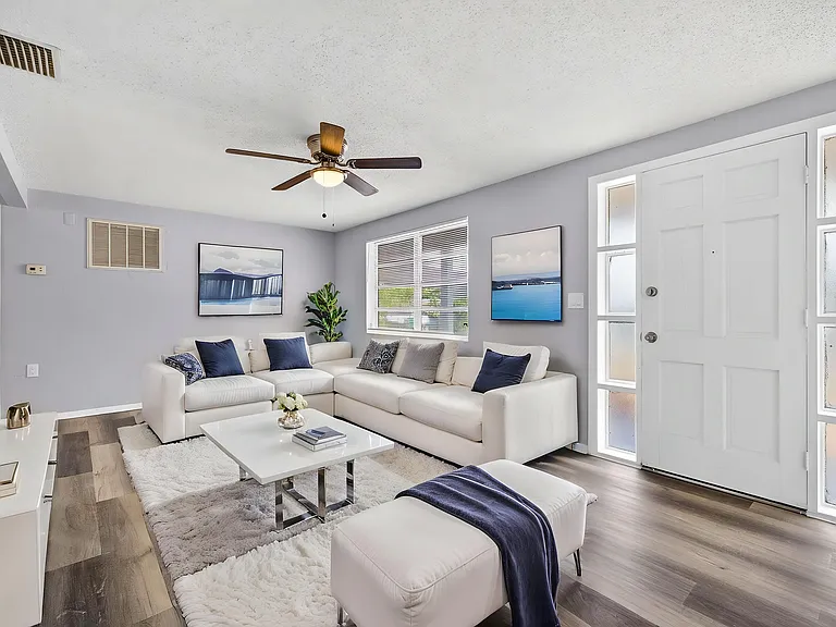 4826 Bonton Dr — Photo 3