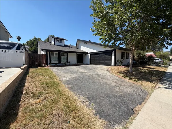 23767 Via Helina, Santa Clarita, CA 91355