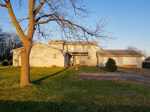 194 Gardner Ave, Ainsworth, IA 52201