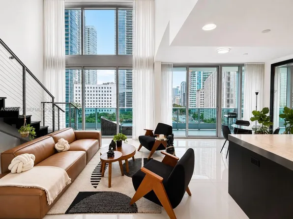 200 Biscayne Boulevard Way APT 503, Miami, FL 33131