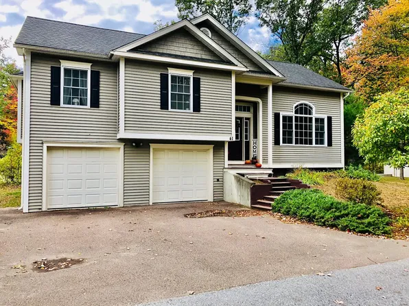 41 Pump Ln, South Burlington, VT 05403