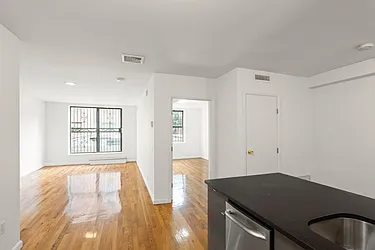 Rented by Pinnacle City Living