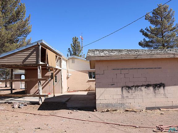 4th image of 3150 Leghorn Ln SW