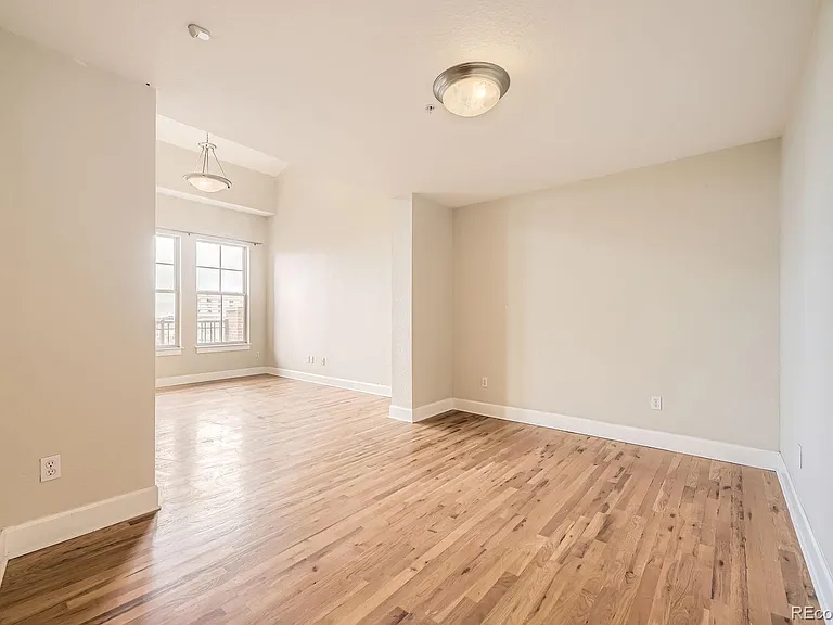 1699 N Downing St #404 — Photo 9