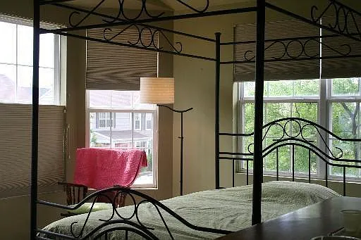 963 Serendipity Dr — Photo 2