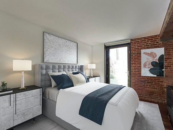 4th image of 533 Leonard St #1E