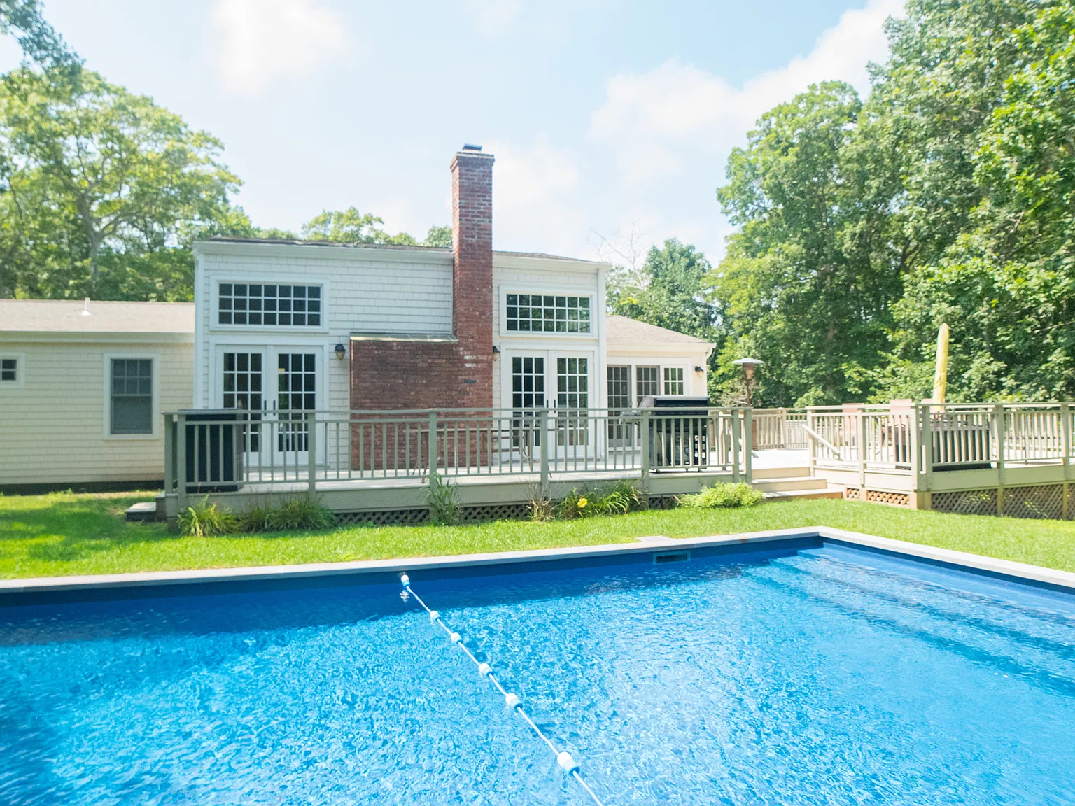 Brand New Renovation in Amagansett — Photo 2