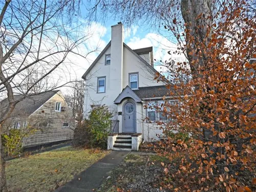 115 Hampshire Rd Photo 1