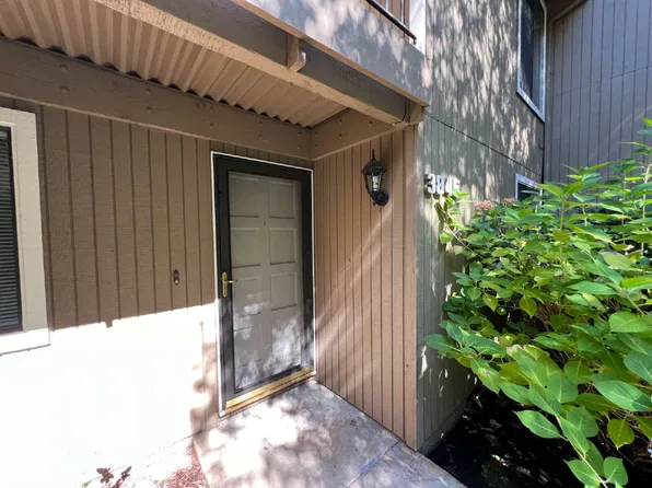 3845 Colony Oaks Dr, Eugene, OR 97405