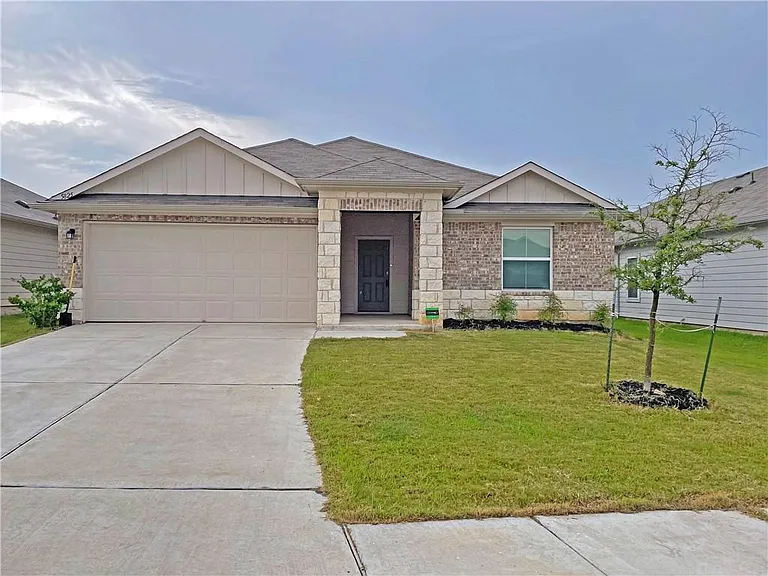 5825 Shanjia Dr — Photo 1