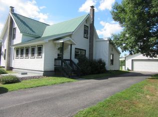 206 Dow Rd, Moira, NY 12957
