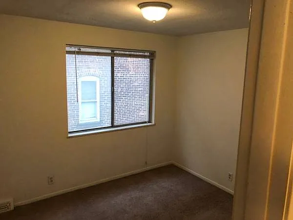 2752 Lancashire Rd #1 — Photo 6