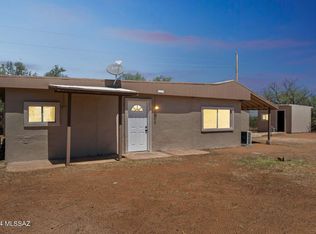 329 E Old Church Rd, Huachuca City, AZ 85616
