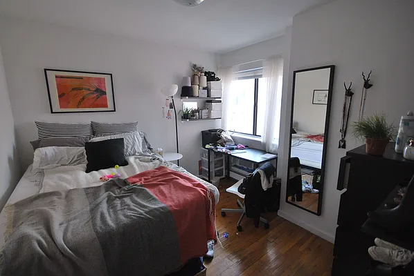 Rented by Vanderborgh Realty  | media 8