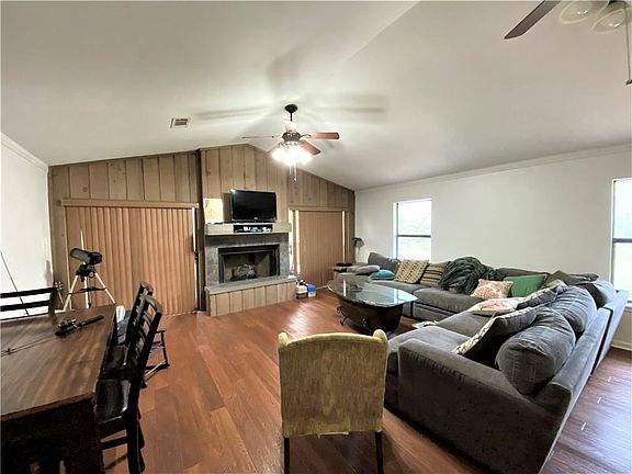 3rd image of 31630 River Pines Dr