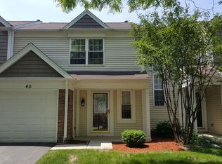 40 Carey Ln, Streamwood, IL