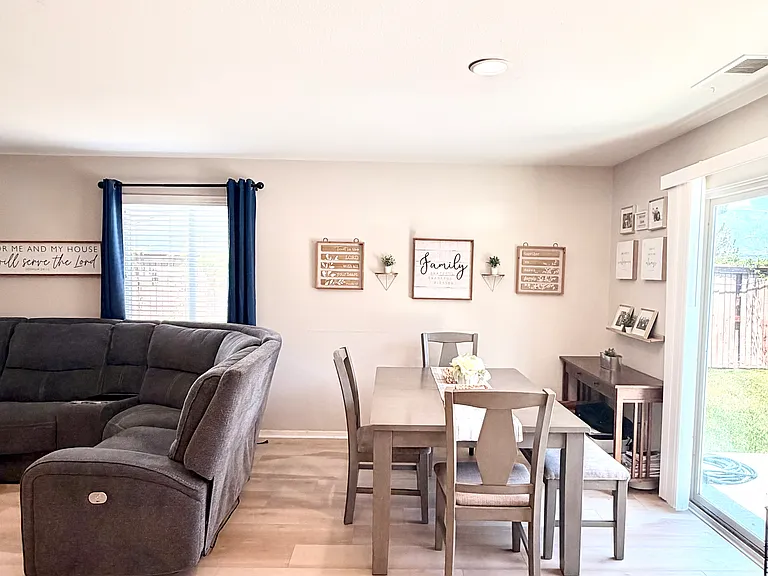 252 Finley Ave — Photo 8