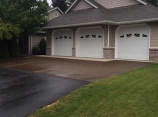 7110 NW Valley View Dr, Corvallis, OR 97330