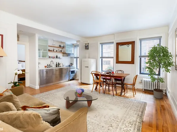 333 East 80th Street image 1 of 10