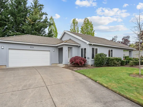 622 Fernwood Dr, Medford, OR 97504