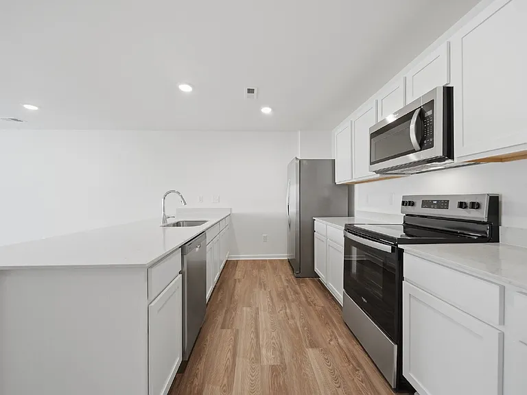 1921 Tranquility Cir #B — Photo 9