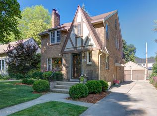 1716 Clifton Ave, Lansing, MI 48910