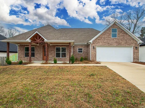 110 Harmony Village Dr, Haskell, AR 72015