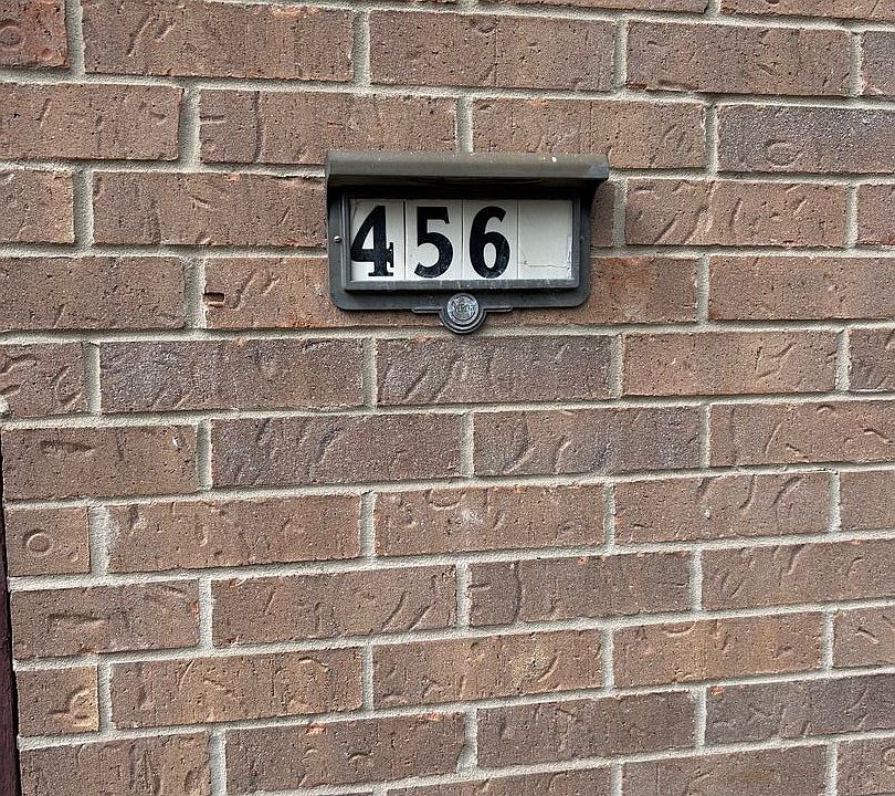 1st image of 456 Irving Bluff Rd