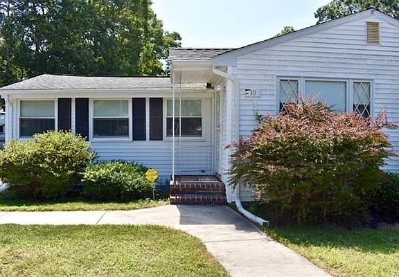 2nd image of 10 Juniper St