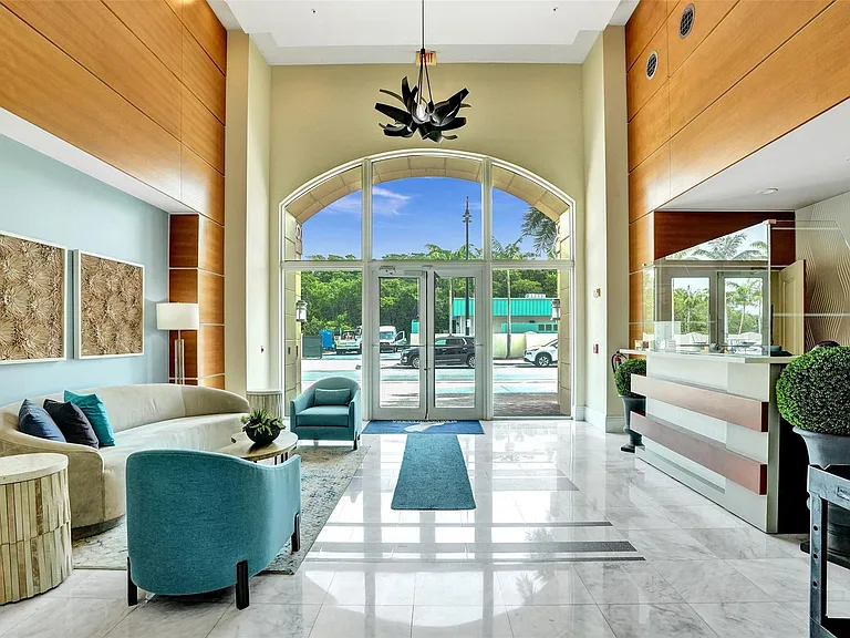 700 E Boynton Beach Blvd #406 — Photo 34