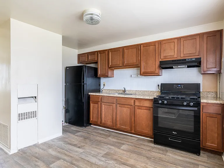 Kitchen 3