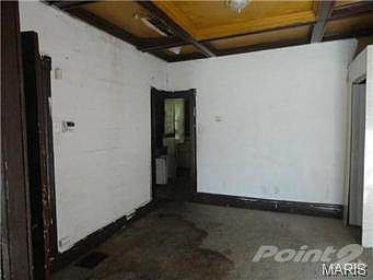 4th image of 1200 Aubert Ave