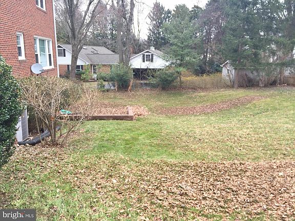 5th image of 8909 Gallant Green Dr