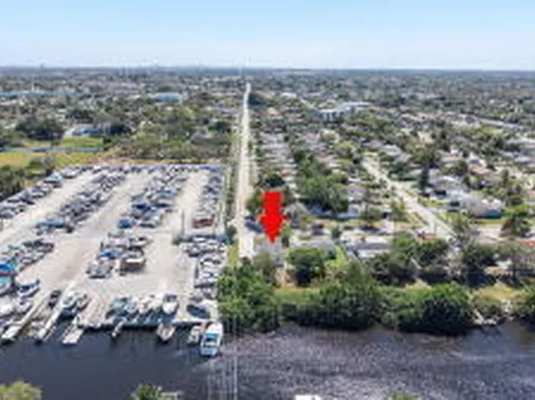 105 NW 7th Ct, Deerfield Beach, FL 33441