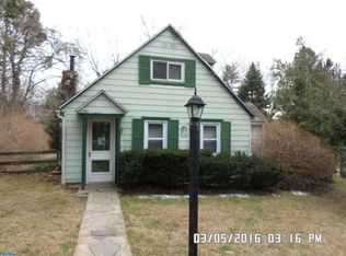 132 W Conestoga Rd, Devon, PA 19333